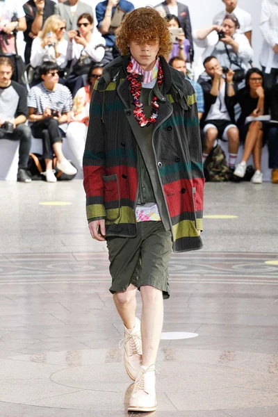 Look 22